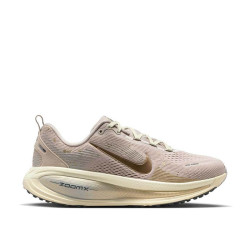 Nike Vomero 18 SE W Nike Vomero 18 SE W