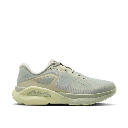 Nike Structure Plus Nike Structure Plus