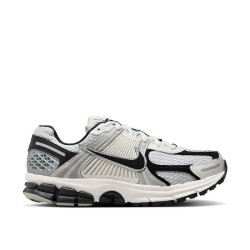 Nike Zoom Vomero 5 W Nike Zoom Vomero 5 W