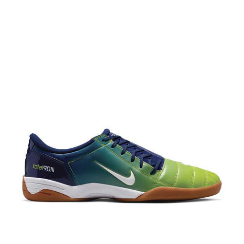 Nike Total 90 