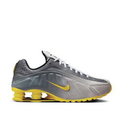 Nike Shox R4 SE Nike Shox R4 SE