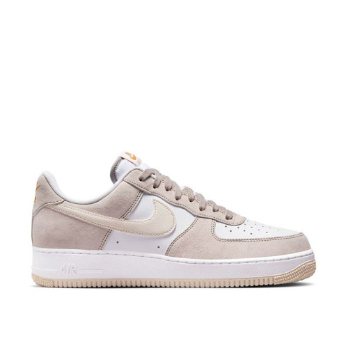 Nike Air Force 1 '07 