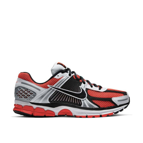 Nike Zoom Vomero 5 SE 