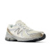 New Balance 860v2