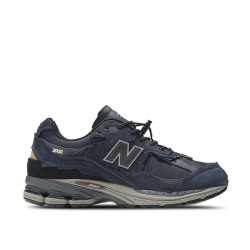 New Balance 2002R 