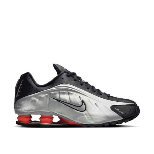 Nike Shox R4 
