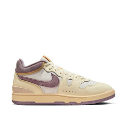 Nike Attack 