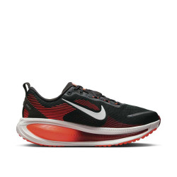Nike Vomero 18 Nike Vomero 18