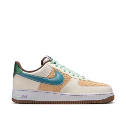 Nike Air Force 1 Retro QS Nike Air Force 1 Retro QS