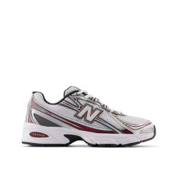 New Balance 740 