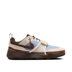 Nike Zoom Field Jaxx 