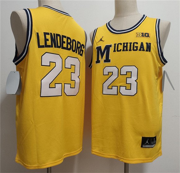 Men's Michigan Wolverines #23 Yaxel Lendeborg Yellow 2026 Vapor Limited Stitched Jersey