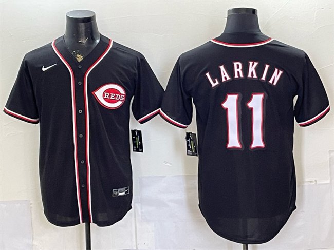 Men's Cincinnati Reds #11 Barry Larkin 2026 Fashion Replica Black Out Stitched Baseball Jersey
